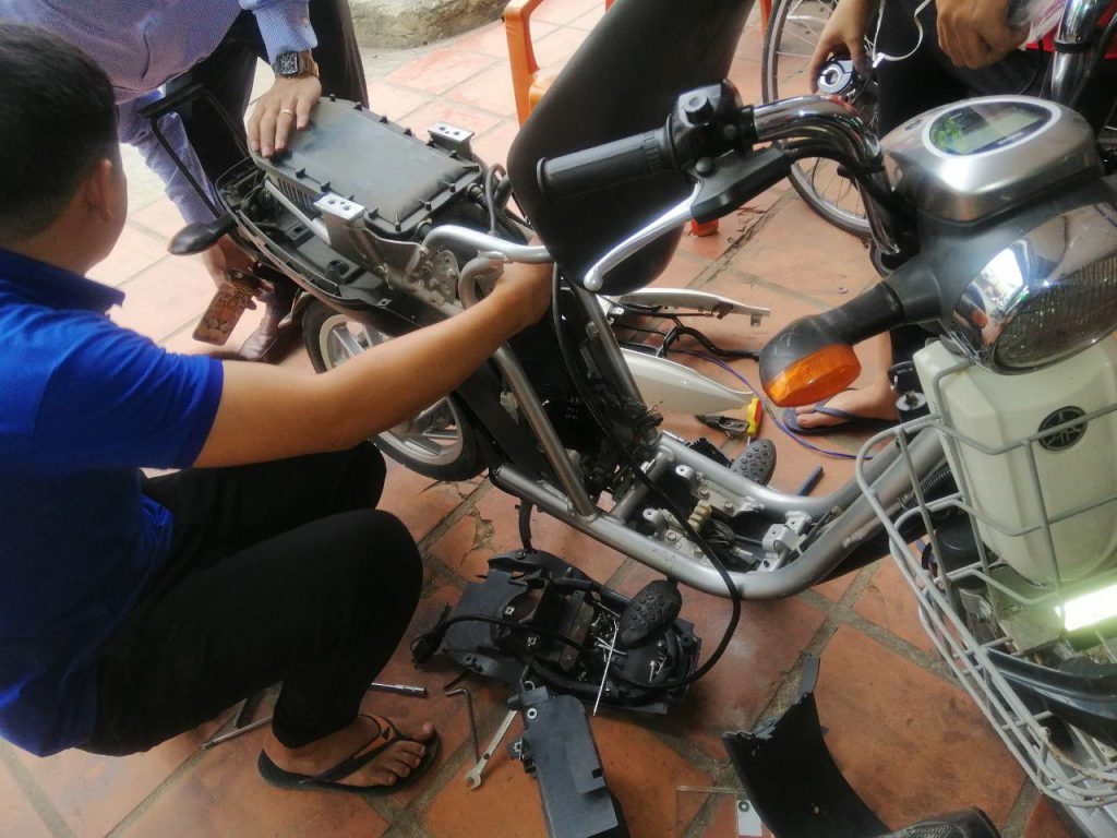 Báo giá sửa xe đạp điện tại nhà uy tín - bảo hành dài lâu