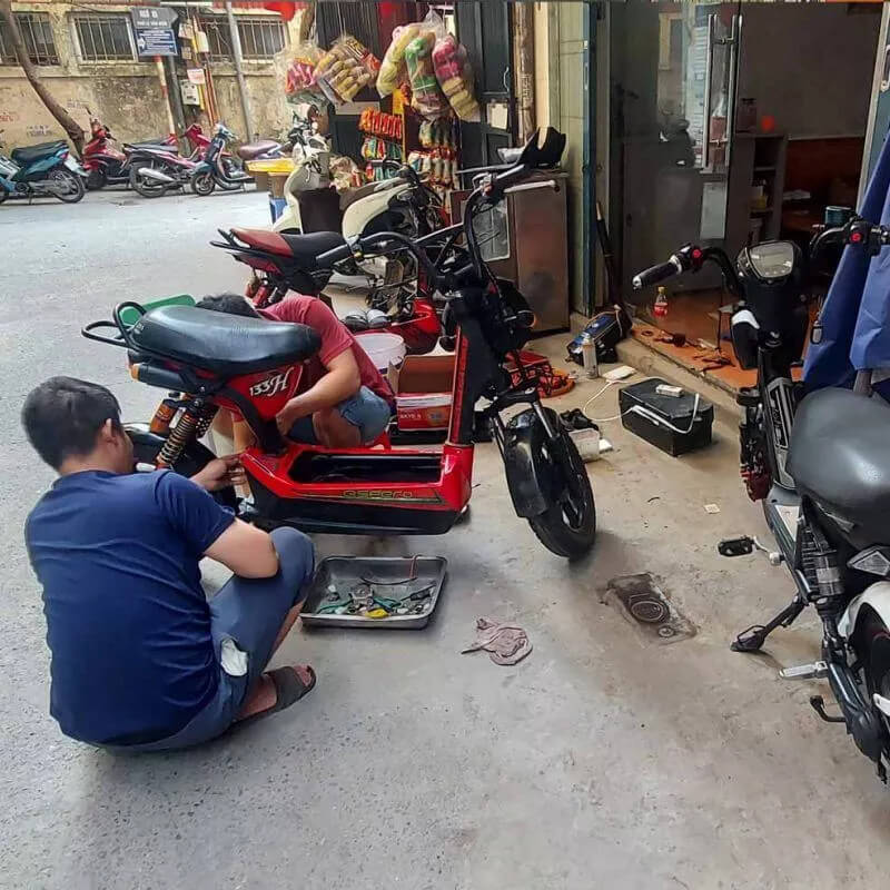 Dịch vụ sửa xe đạp điện tận nơi của Hệ Thống Xe Điện Sài Gòn