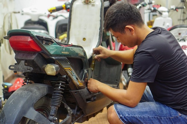 Quy trình sửa chữa xe đạp điện bị giật tại Hệ Thống Xe Điện Sài Gòn